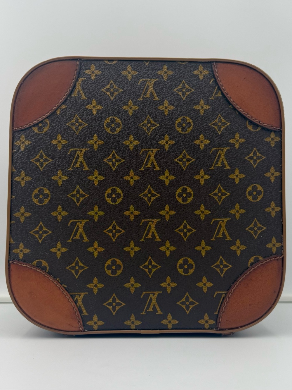LOUIS VUITTON 1854 PARIS • ‘Rare’ STRATOS Small Soft Trunk Bag (Collector Piece) - Picture 4 of 16